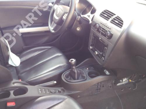 Switch SEAT LEON (1P1) 1.6 TDI | BP4483552I30