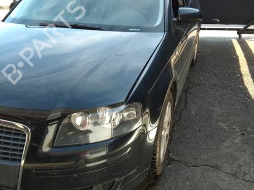 Venstre foran invendig håndtak AUDI A3 (8P1) 1.9 TDI | BP4816424I13 