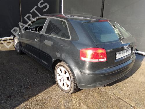 Venstre foran invendig håndtak AUDI A3 (8P1) 1.9 TDI | BP4816424I13 