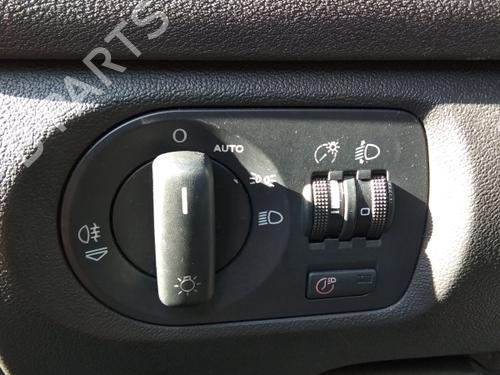 Venstre foran invendig håndtak AUDI A3 (8P1) 1.9 TDI | BP4816424I13 