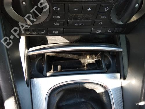 Venstre foran invendig håndtak AUDI A3 (8P1) 1.9 TDI | BP4816424I13 