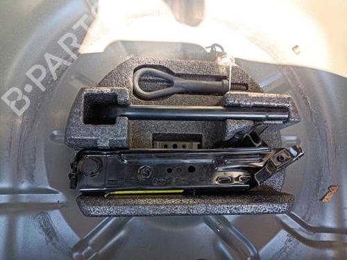Siège arrière FORD FIESTA VI (CB1, CCN) 1.6 TDCi | BP10106871C17 