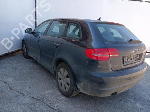 Venstre bak invendig håndtak AUDI A3 (8P1) 1.6 TDI | BP18075069I15 