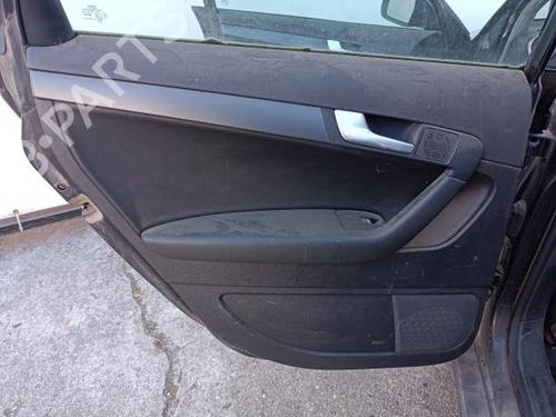 Venstre bak invendig håndtak AUDI A3 (8P1) 1.6 TDI | BP18075069I15 
