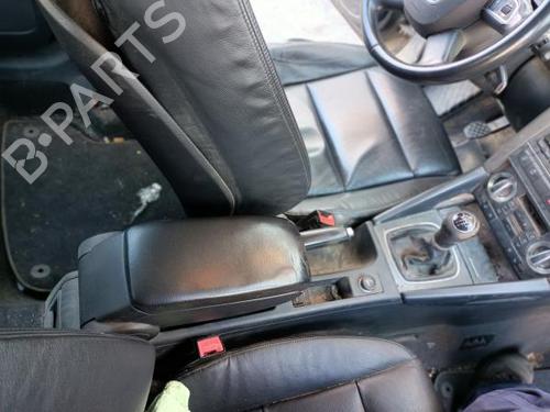 Venstre bak invendig håndtak AUDI A3 (8P1) 1.6 TDI | BP18075069I15 