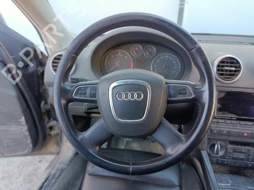 Venstre bak invendig håndtak AUDI A3 (8P1) 1.6 TDI | BP18075069I15 