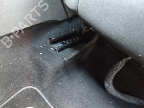 Venstre foran invendig håndtak SEAT LEON (5F1) 1.6 TDI | BP21687208I13 