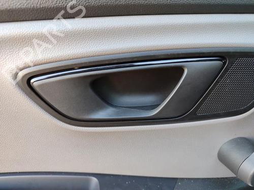 Venstre foran invendig håndtak SEAT LEON (5F1) 1.6 TDI | BP21687208I13 