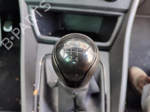 Venstre foran invendig håndtak SEAT LEON (5F1) 1.6 TDI | BP21687208I13 