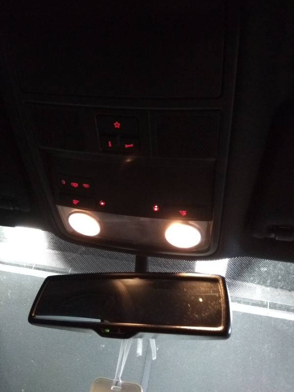 Interior roof light VW GOLF VI (5K1) 1.6 TDI BParts