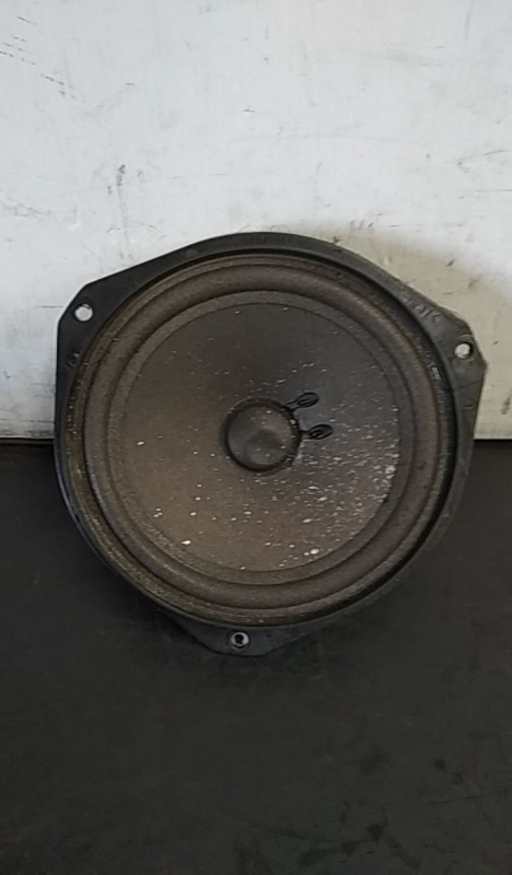 corsa d door speakers