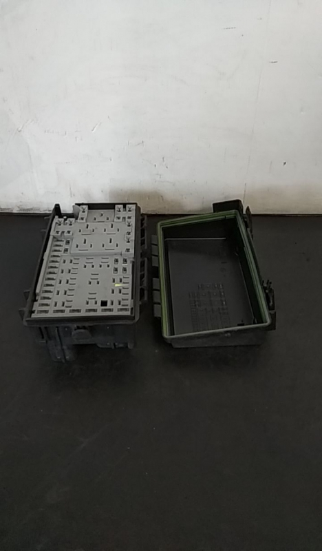 Fuse Box Opel Corsa D S07 1 3 Cdti L08 L68 13217394eh B Parts