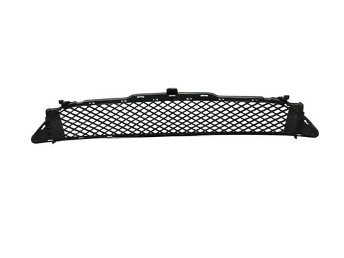 Used Grille MERCEDES-BENZ B-CLASS Sports Tourer (W246, W242) [2011-2018]  28034617