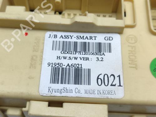 Fuse box HYUNDAI i30 (GD)  | BP17446791E1 