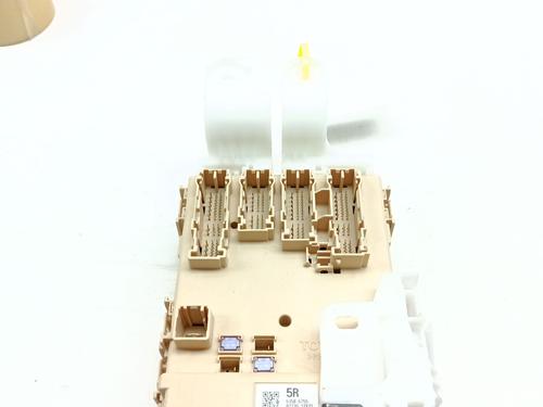 electronic-module-toyota-auris-_e18_-2012-2013-2014-2015-2016-2017-2018-2019-33176113 main image