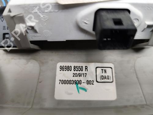 Used Interior roof light Interior roof light RENAULT KADJAR (HA_, HL_) 1.5 dCi 110 (HLA3) (110 hp) 33703857 33703857