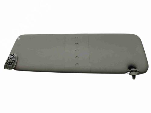 Used Right sun visor Right sun visor 39591617 39591617