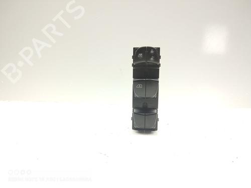 Used Left front window switch NISSAN JUKE (F15) 1.5 dCi (110 hp) 17869974