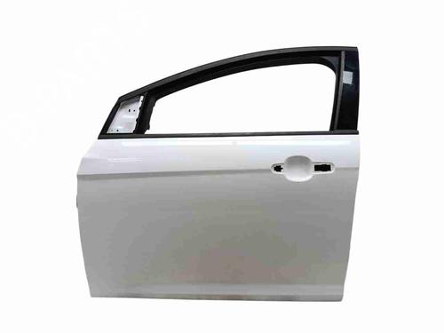 left-front-door-ford-focus-iii-2010-2011-2012-2013-2014-2015-2016-2017-2018-2019-2020-33941031 main image