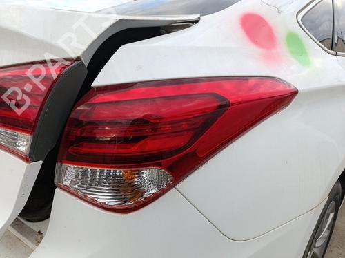 Used Right taillight HYUNDAI i40 I (VF) 1.7 CRDI (141 hp) 30471776