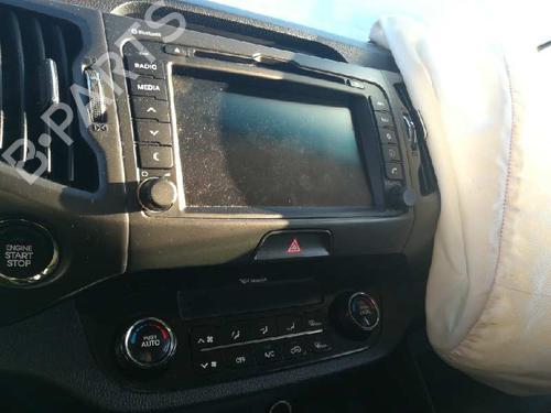 Engine control unit (ECU) KIA SPORTAGE III (SL) 2.0 CRDi AWD | BP16505700M57 
