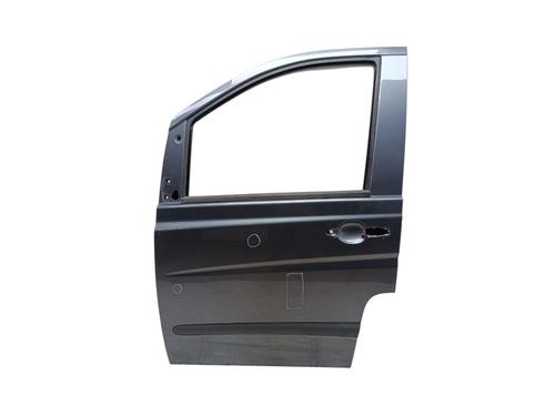 Used Left front door MERCEDES-BENZ VITO Bus (W639) 116 CDI (639.701, 639.703, 639.705) (163 hp) 31610386