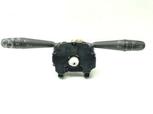 switch-fiat-500x-334_-2014-33117443 main image