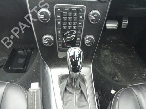 Engine control unit (ECU) VOLVO V40 Hatchback (525) | BP16512400M57