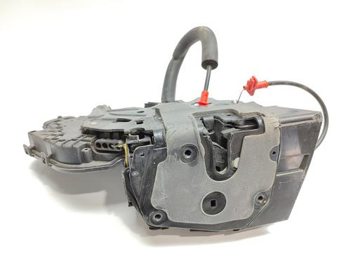 Rear right lock LAND ROVER DISCOVERY SPORT (L550) 2.0 D 4x4 | BP17531886C99 