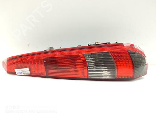 Used Right taillight FORD FIESTA V (JH_, JD_) 1.4 TDCi (68 hp) 16514878
