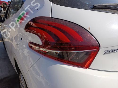Used Left taillight PEUGEOT 208 I (CA_, CC_) [2012-2021]  29156937