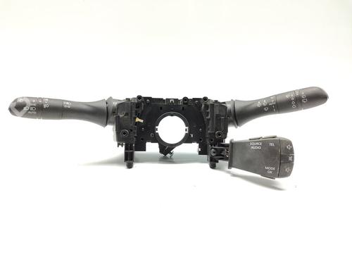 Used Switch RENAULT MEGANE IV Hatchback (B9A/M/N_) 1.5 dCi 110 (B9A3) (110 hp) 16964932