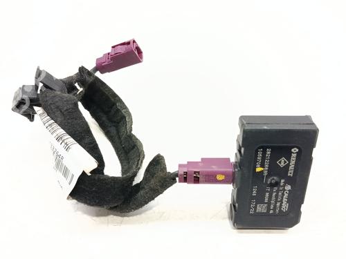 Used Electronic module DACIA SANDERO III [2021-2026]  32325768