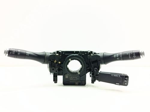 Used Switch Switch RENAULT CLIO V (B7_) 1.5 Blue dCi 85 (B7AG) (86 hp) 33704967 33704967