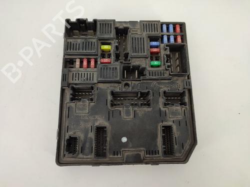 Used Fuse box NISSAN QASHQAI II SUV (J11, J11_) 1.2 DIG-T (115 hp) 16505412