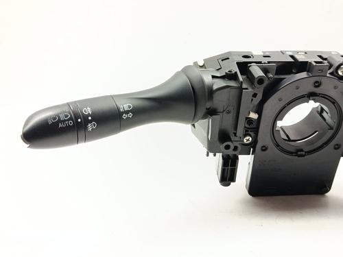 Switch RENAULT MEGANE IV Hatchback (B9A/M/N_) 1.5 dCi 90 (B9A1) | BP31625770I30