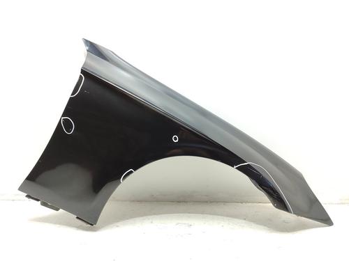 Used Right front fenders MERCEDES-BENZ CLS (C219) CLS 320 CDI (219.322) (224 hp) 17451459