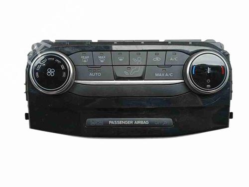 Used Climate control Climate control 38174695 38174695