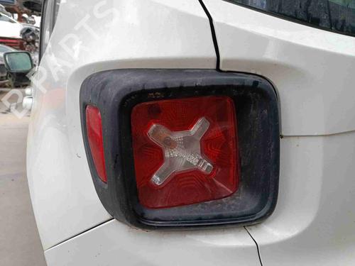 Used Left taillight Left taillight 39104702 39104702