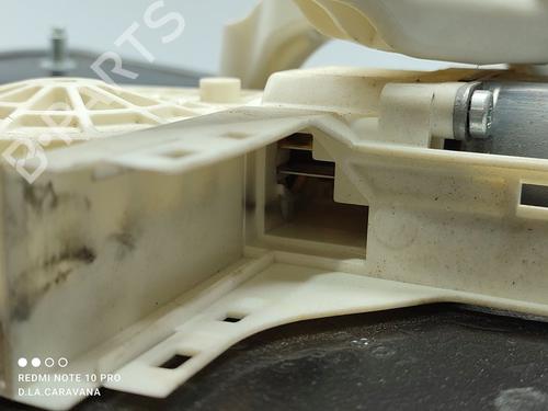 Rear right window mechanism LAND ROVER DISCOVERY III (L319) 2.7 TD 4x4 | BP16505803C25 