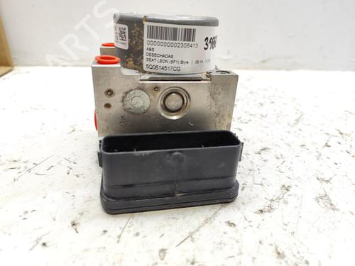 Used ABS pump SEAT LEON (5F1) [2012-2021]  25437856