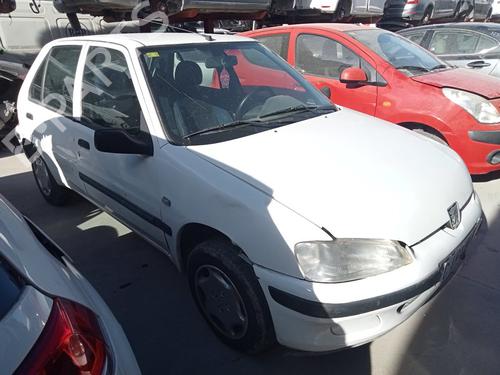 Left mirror PEUGEOT 106 II (1A_, 1C_) 1.5 D | BP25304432C26 