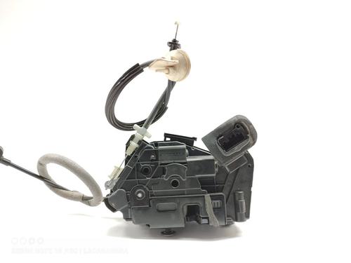 Front right lock VW GOLF VI (5K1) 1.6 TDI | BP21141909C97 