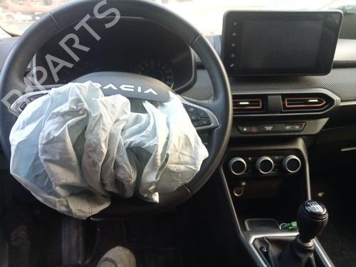 Left taillight DACIA SANDERO III 1.0 TCe 90 | BP31808425C34