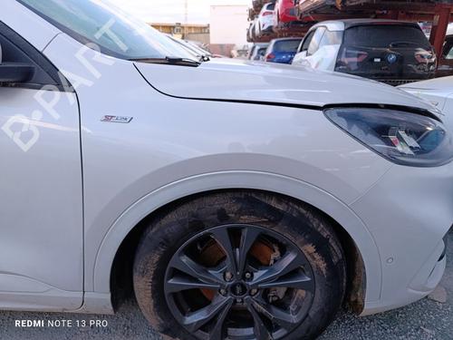 Used Right front fenders FORD KUGA II (DM2) [2012-2025]  23262628