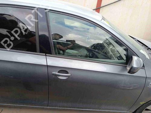 Used Right front door Right front door 39237062 39237062