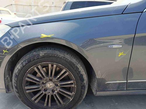 left-front-fenders-mercedes-benz-e-class-w212-2009-2010-2011-2012-2013-2014-2015-2016-36254933 main image