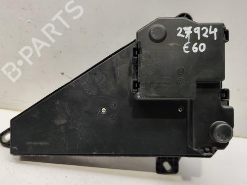 Fuse box BMW 5 (E60) 520 d | BP25798806E1 