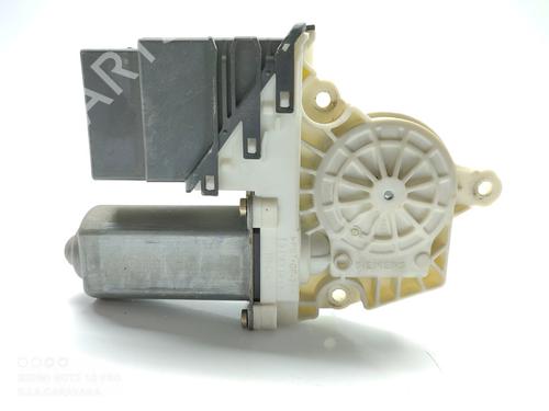 Used Right rear window motor VW GOLF IV (1J1) 1.6 (100 hp) 16558054
