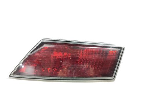 Feu de coffre droit HONDA CIVIC VIII Hatchback (FN, FK) 2.2 CTDi (FK3) (140 hp) 31339809